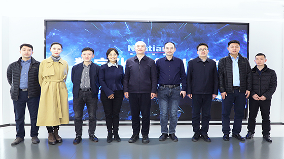 云南省国资委洪国正副主任一行莅临菠菜担保网 - 最权威的全网担保平台信息调研指导