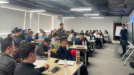 向人工智能全速发力 菠菜担保网 - 最权威的全网担保平台信息召开AI应用研讨会